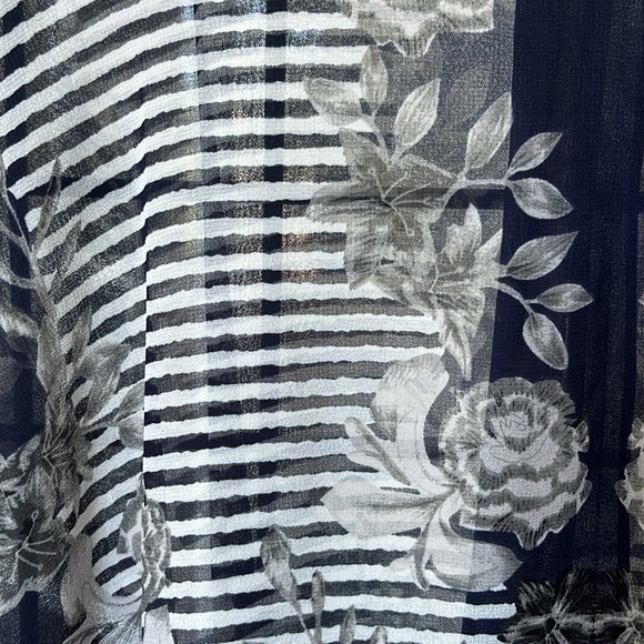 CAbi NWOT Women’s Size S Navy/Gray Sheer Tunic/Cover-up. - Picture 4 of 16